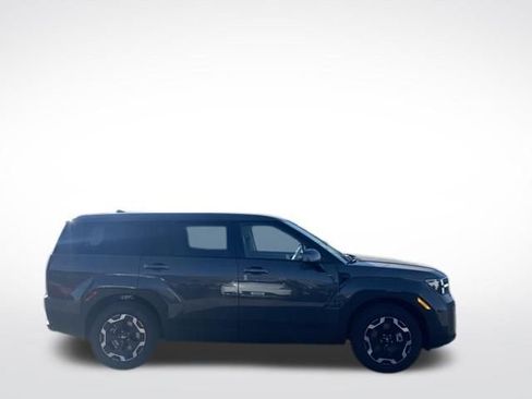 New 2026 Hyundai Santa Fe SE image 3