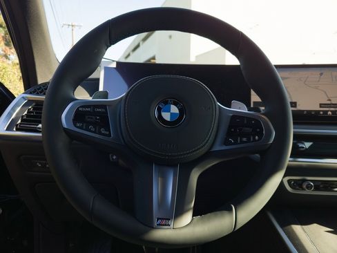 New 2026 BMW X5 sDrive40i w/ M Sport Package image 11