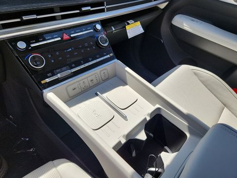 New 2024 Hyundai Santa Fe Limited image 18