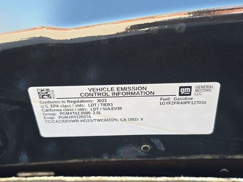 Used 2023 Cadillac XT4 Sport w/ Technology Package image 35