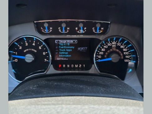 Used 2014 Ford F150 Platinum image 1