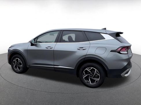 Used 2025 Kia Sportage LX image 10