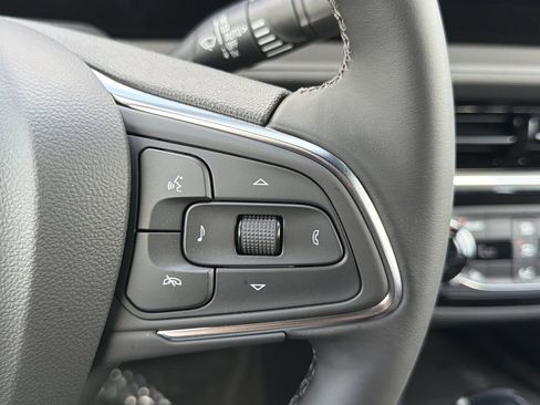 New 2026 Buick Envista Sport Touring image 10