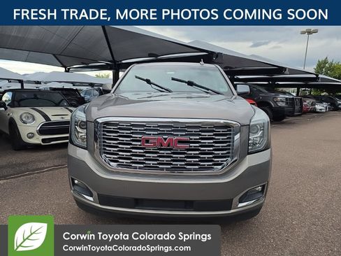 Used 2019 GMC Yukon Denali w/ Denali Ultimate Package AWD/4WD image 2
