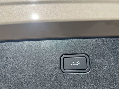 New 2026 Volvo EX30 Plus AWD/4WD image 28