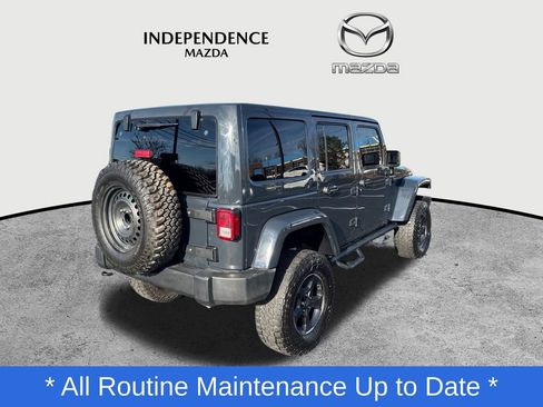 Used 2016 Jeep Wrangler Unlimited Rubicon w/ Connectivity Group image 3