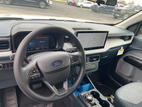 New 2026 Ford Maverick XLT image 9