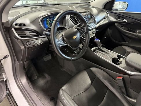 Used 2018 Chevrolet Volt Premier w/ Driver Confidence Package image 19
