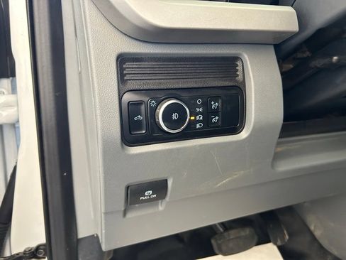 Used 2024 Ford F350 XLT w/ FX4 Off-Road Package AWD/4WD image 40