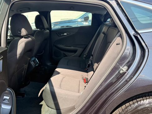 Used 2023 Chevrolet Malibu LT FWD image 12