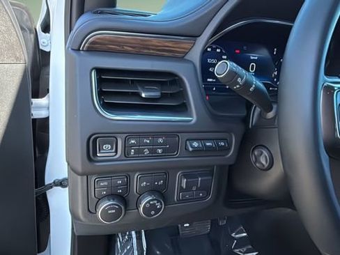 Used 2024 Chevrolet Suburban High Country w/ Max Trailering Package image 21