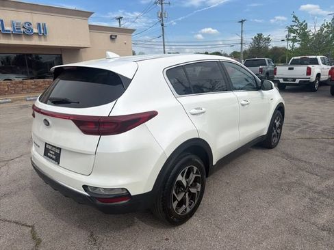 Used 2021 Kia Sportage LX AWD/4WD image 6