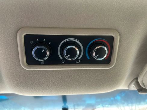 Used 2015 Chevrolet Express 3500 LT w/ LT Preferred Equipment Group RWD image 14