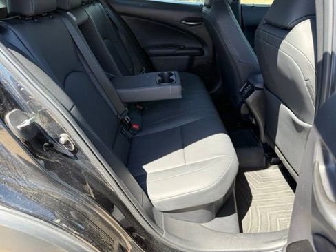 Used 2021 Lexus UX 250h w/ Accessory Package (Z1) AWD/4WD image 37