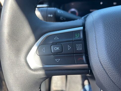 Used 2025 Jeep Compass Limited w/ High Altitude Package AWD/4WD image 17