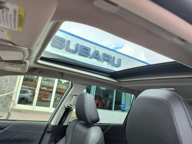 Used 2023 Subaru Forester Limited AWD/4WD image 7