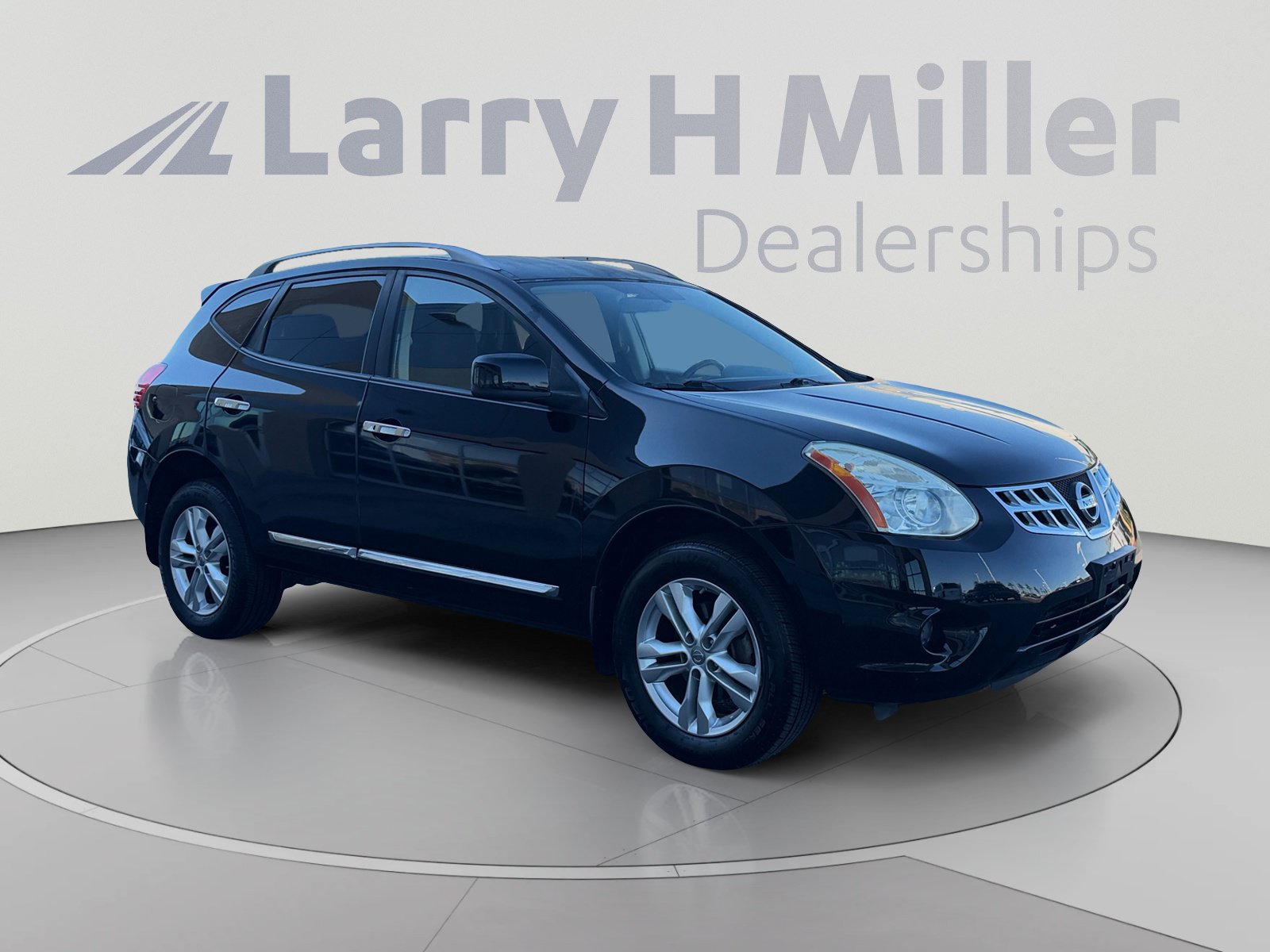 Used 2013 Nissan Rogue SV FWD image 7
