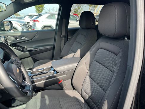 Used 2025 Chevrolet Equinox LT image 27