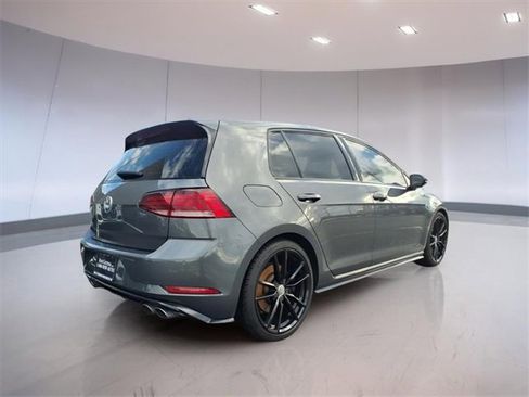 Used 2019 Volkswagen Golf R 4-Door image 2