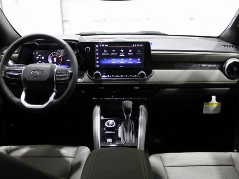 New 2026 Chevrolet Colorado ZR2 w/ Technology Package image 18