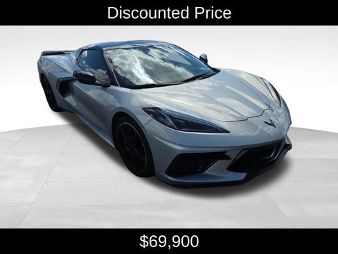 Used 2021 Chevrolet Corvette Stingray Preferred Conv w/ Z51 Performance Package RWD image 3