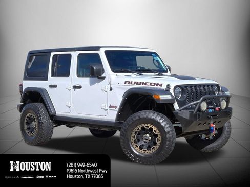 Used 2022 Jeep Wrangler Unlimited Rubicon w/ LED Lighting Group AWD/4WD image 3