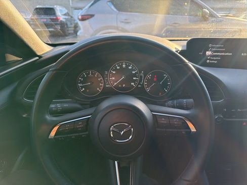 Used 2025 MAZDA MAZDA3 s Sport image 6