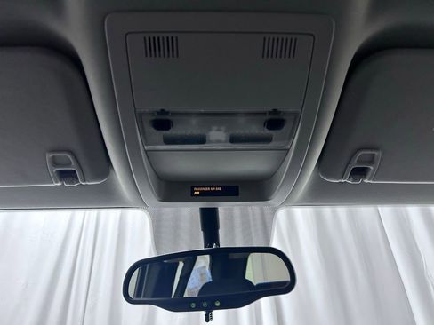 Used 2013 GMC Sierra 1500 SLE image 16