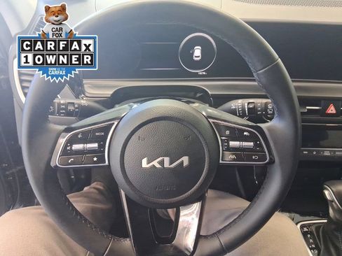 Used 2024 Kia Seltos S AWD/4WD image 10