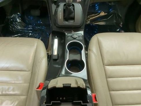 Used 2015 Ford Escape Titanium w/ Equipment Group 301A FWD image 23