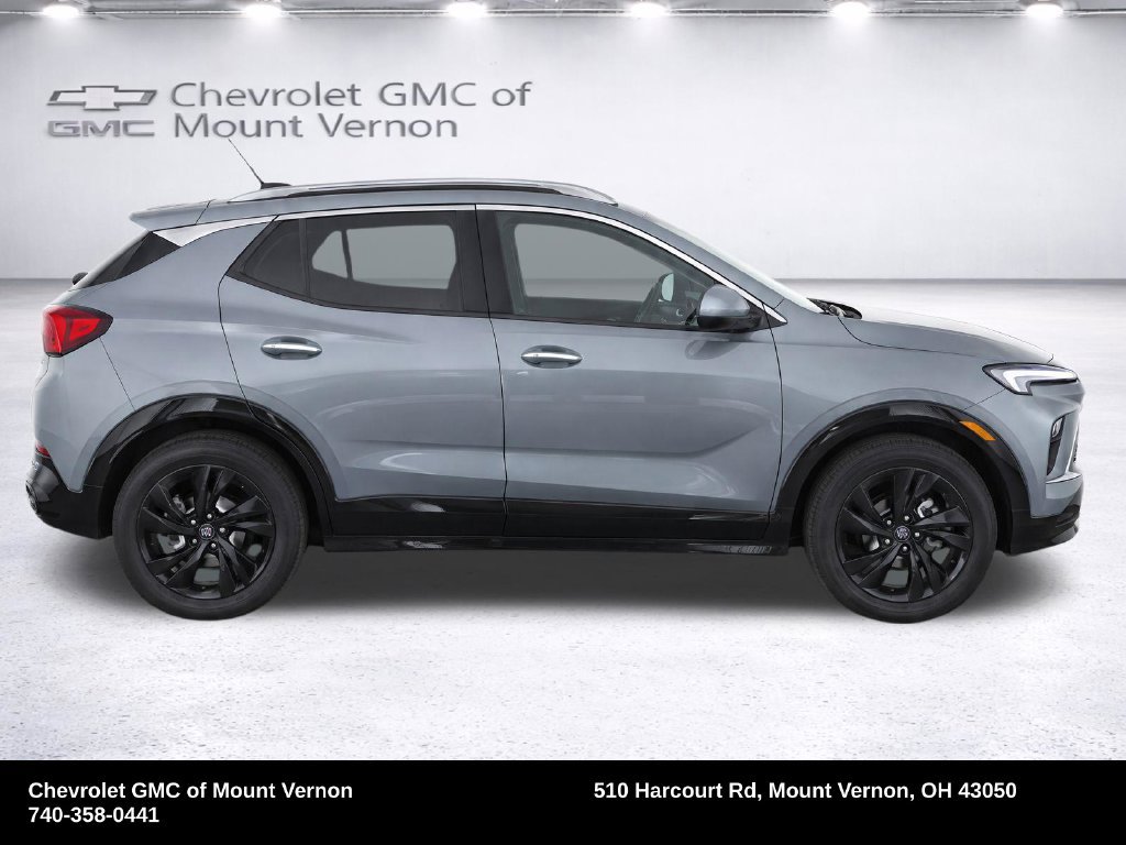 Used 2024 Buick Encore GX Sport Touring FWD image 29