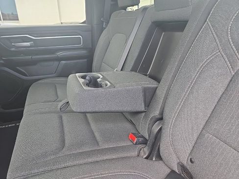 Used 2019 RAM 1500 Big Horn AWD/4WD image 23