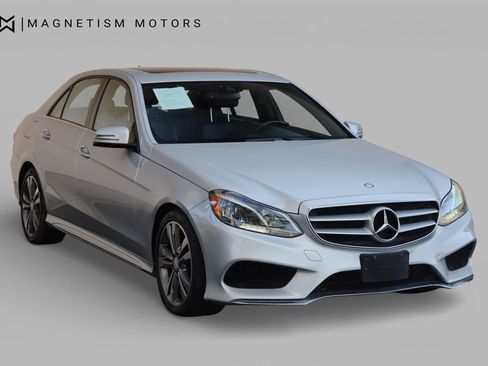 Used 2014 Mercedes-Benz E 350 Sedan image 4