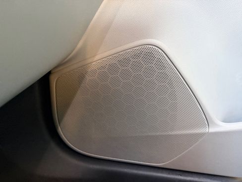 Used 2021 Cadillac XT4 Premium Luxury image 27