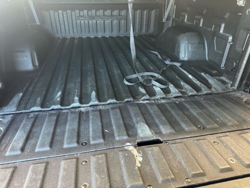 Used 2023 GMC Sierra 1500 Denali Ultimate image 8