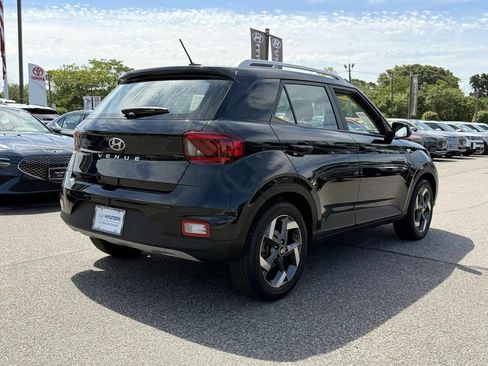 Certified 2023 Hyundai Venue SEL w/ Cargo Package FWD image 7