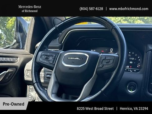 Used 2024 GMC Yukon Denali w/ Advanced Technology Package AWD/4WD image 23