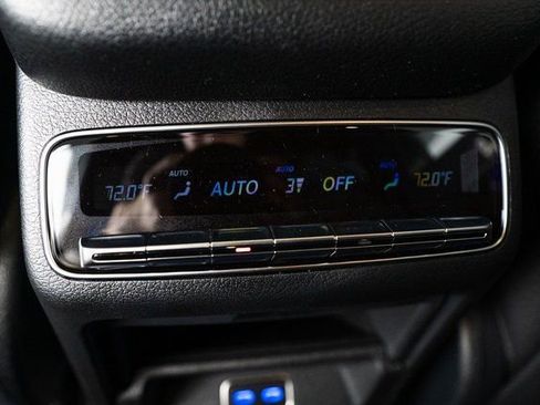 New 2026 Mercedes-Benz GLS 580 4MATIC image 36