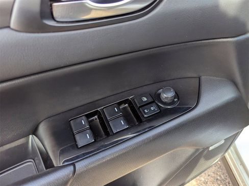 Used 2018 MAZDA CX-5 Touring w/ Preferred Equipment Package image 31