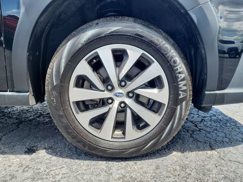 Used 2023 Subaru Outback Premium AWD/4WD image 25