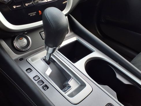 Used 2021 Nissan Murano S FWD image 17