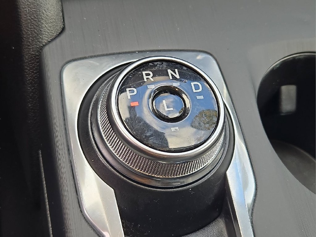 Used 2022 Ford Escape SE FWD image 16