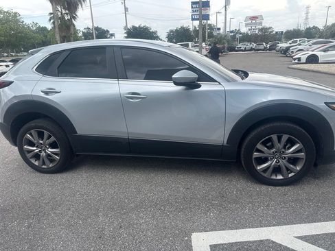 Used 2021 MAZDA CX-30 FWD 2.5 S w/ Select Package image 4