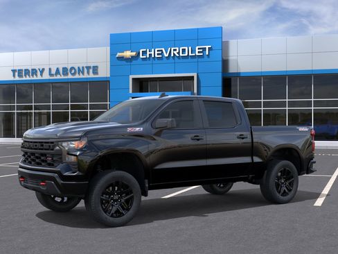New 2026 Chevrolet Silverado 1500 Custom Trail Boss AWD/4WD image 3