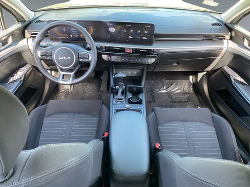 Used 2025 Kia K5 LXS FWD image 10