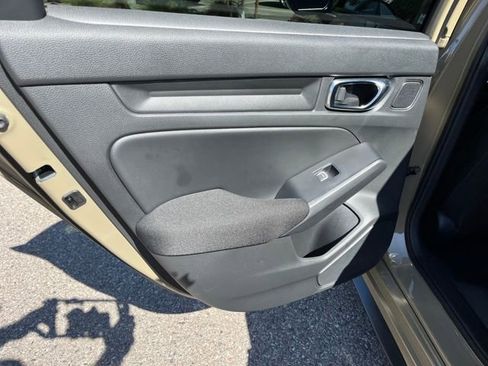 Certified 2025 Honda Civic Sport image 14