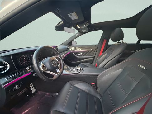 Used 2018 Mercedes-Benz E 43 AMG 4MATIC Sedan image 9
