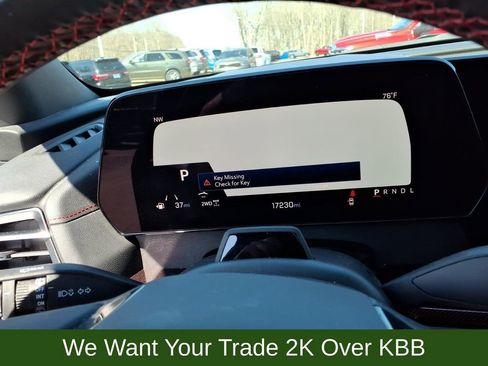 Used 2024 Chevrolet Traverse RS w/ LPO, Floor Liner Package image 15