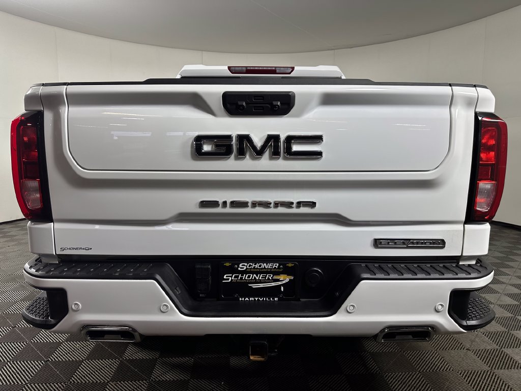 Used 2024 GMC Sierra 1500 Elevation w/ Elevation Premium Package AWD/4WD image 4