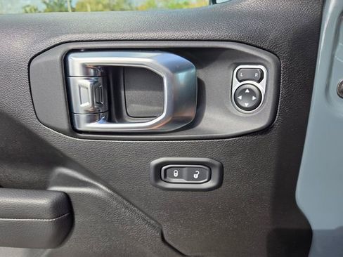 New 2026 Jeep Wrangler Unlimited Sport image 22